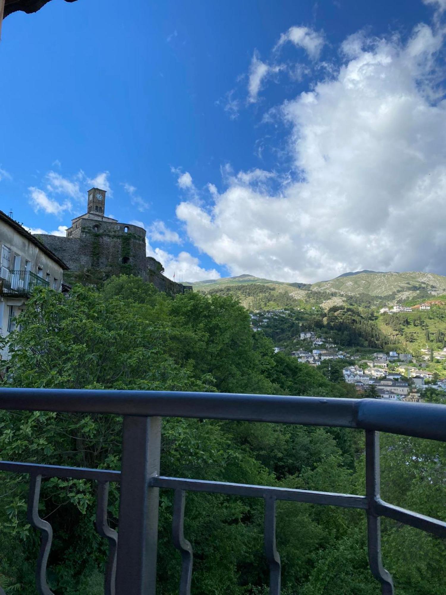 Guest House Persa Gjirokastër Exterior foto